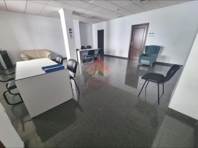 Local comercial en alquiler en Ronda, Centro photo 0