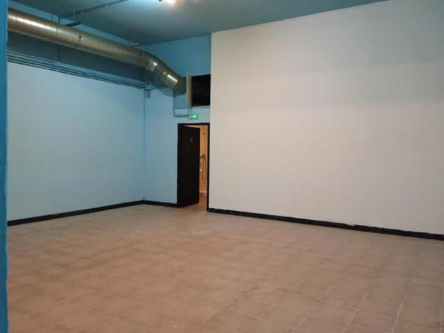 Local comercial en alquiler en Barcelona, El Poble Sec - Parc de Montjuïc photo 0