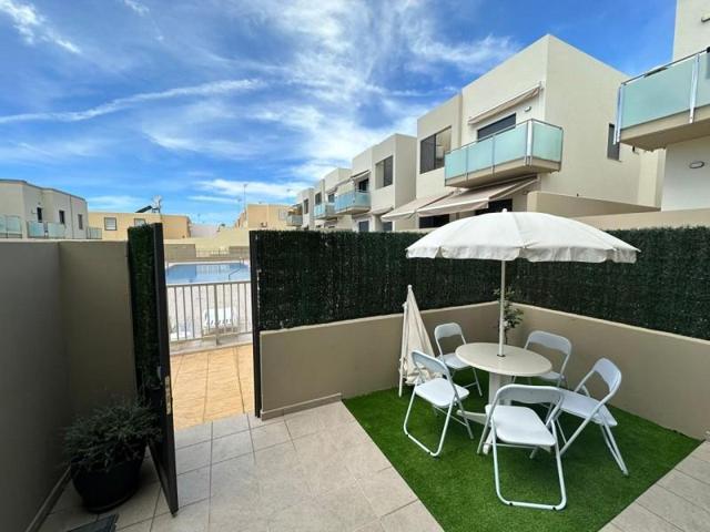 Chalet en alquiler en Arona, Calle Júpiter, 38631 photo 0