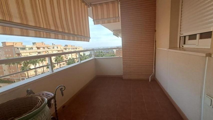 Piso en alquiler en Málaga, Teatinos photo 0