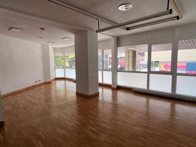 Oficina en alquiler en Pamplona, Ensanche photo 0