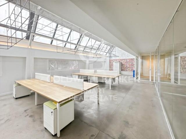 Oficina en alquiler en A Coruña photo 0