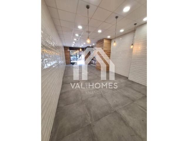 Local comercial en alquiler en Valencia photo 0