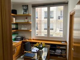 Oficina en alquiler en Bilbao, Abando photo 0