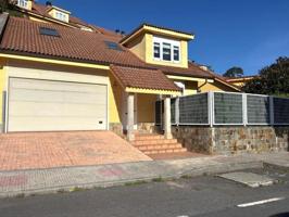 Chalet en alquiler en A Coruña, Zapateira photo 0