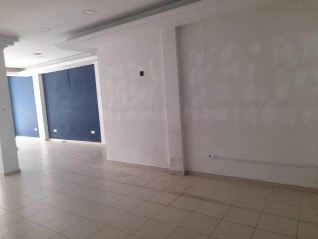 Local comercial en alquiler en Cáceres, Centro photo 0