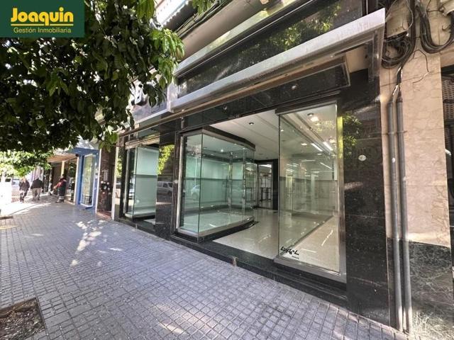 Local comercial en alquiler en Córdoba, Av. Barcelona - Viñuela - Rescatado photo 0