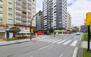 Local comercial en alquiler en Gijón, Gijón photo 0