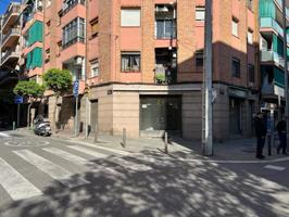 Local comercial en alquiler en Esplugues de Llobregat, La Plana photo 0