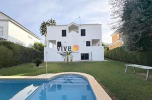 Chalet en alquiler en Bormujos, LOS CABALLEROS photo 0