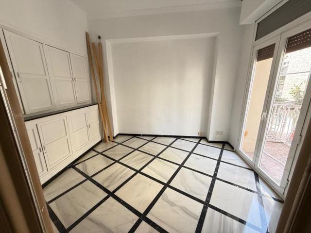 Oficina en alquiler en Córdoba, Centro photo 0