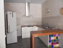 Local comercial en alquiler en Sevilla, Alameda photo 0