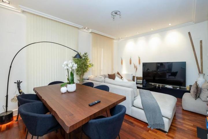 Piso en alquiler en Granada, Centro photo 0