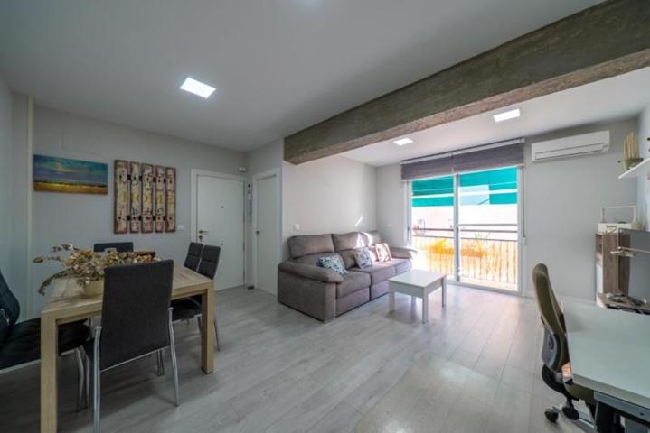 Apartamento en alquiler en Alicante, Raval Roig-Virgen del Socorro photo 0