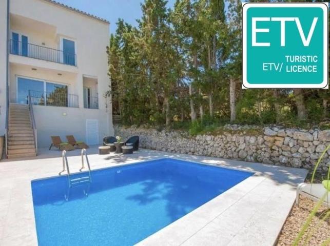 Adosada en alquiler en Maria de la Salut, María de la Salud photo 0