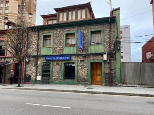 Local comercial en alquiler en Gijón, Gijón photo 0