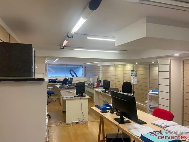 Local comercial en alquiler en Mérida, Mérida, Centro photo 0