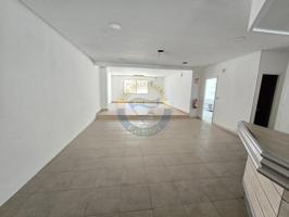 Local comercial en alquiler en Vigo, Centro Urbano photo 0