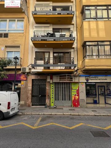 Local comercial en alquiler en Málaga, El Ejido-La Merced-La Victoria photo 0