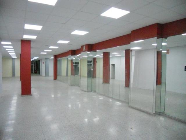 Local comercial en alquiler en Elche, Altabix photo 0