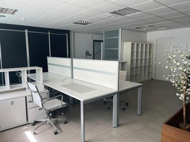 Oficina en alquiler en Novelda, Alfonso x el sabio photo 0