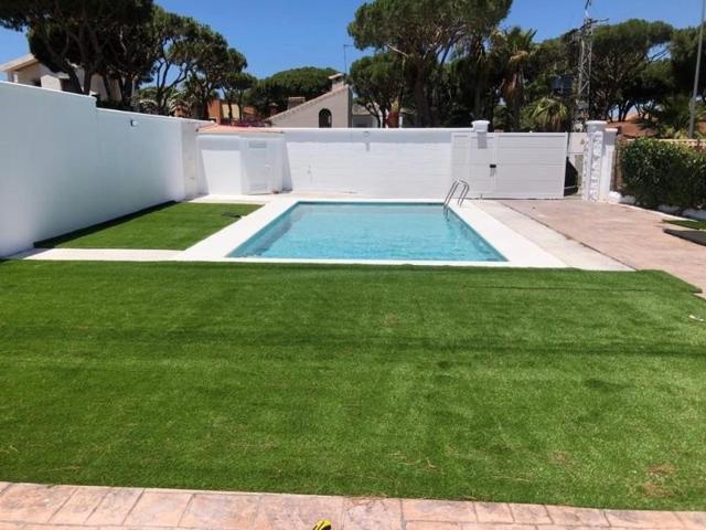 Chalet en alquiler en Chiclana de la Frontera, Coto la campa photo 0