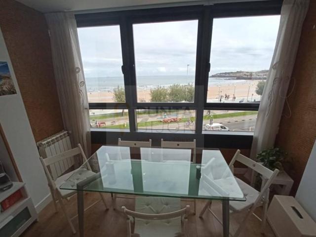 Piso en alquiler en Gijón, La Arena photo 0