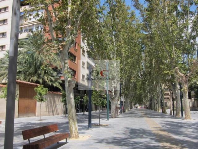 Local comercial en alquiler en Murcia, Santa Catalina - San Bartolomé photo 0