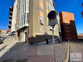 Local comercial en alquiler en Ávila photo 0