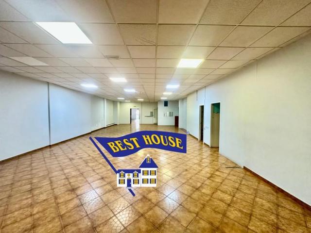 Local comercial en alquiler en Santander, Cuatro Caminos photo 0