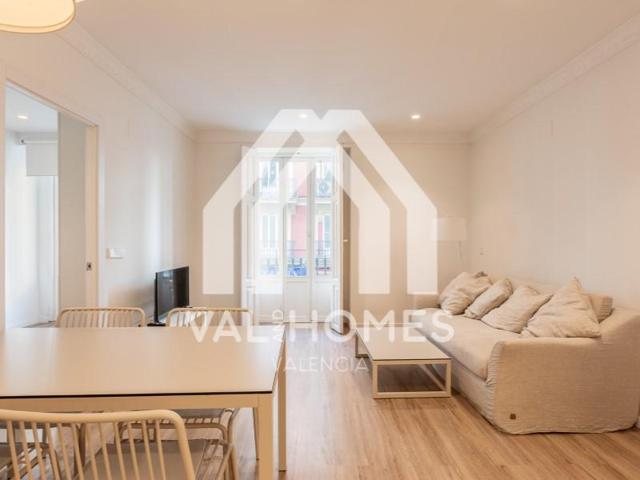 Piso en alquiler en Valencia photo 0