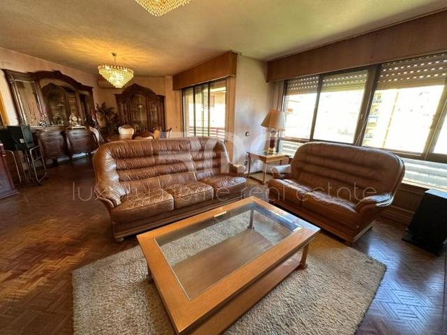 Piso en alquiler en Valencia photo 0