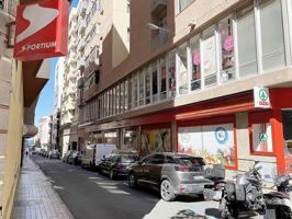 Oficina en alquiler en Las Palmas de Gran Canaria, Mesa y López photo 0