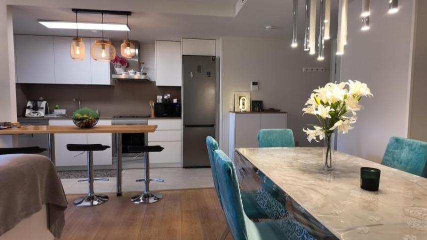 Piso en alquiler en Las Palmas de Gran Canaria, Las Canteras photo 0