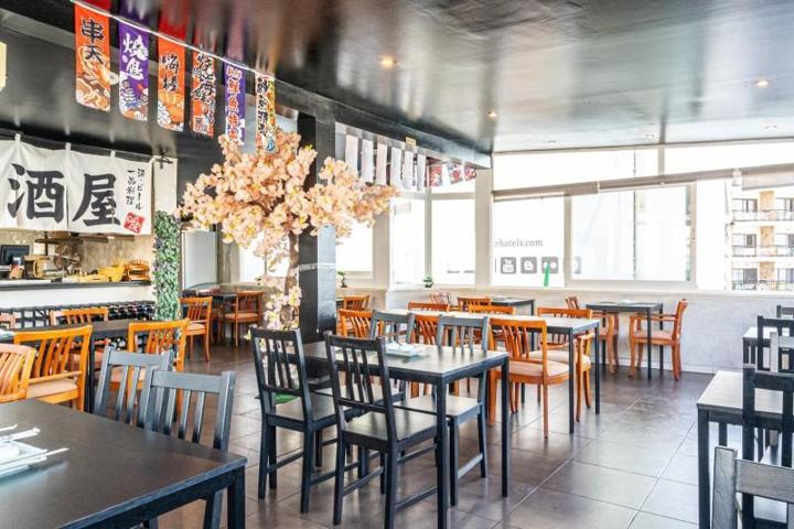 Local comercial en alquiler en Mallorca, Sant Agustí photo 0