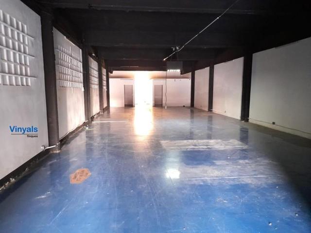 Local comercial en alquiler en Mataró, Mataró photo 0