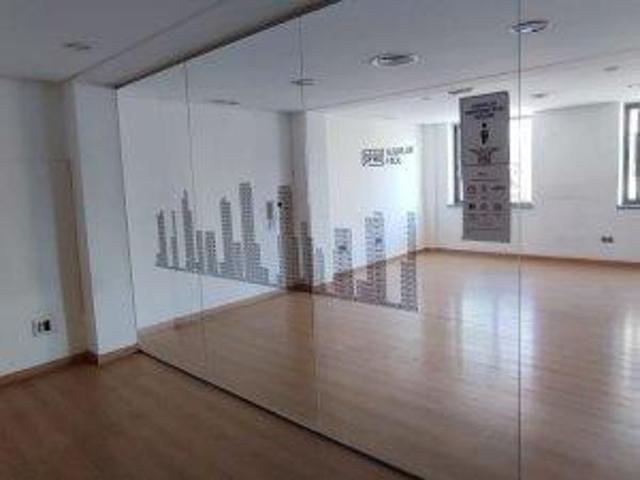 Oficina en alquiler en Granada, Puerta Real photo 0