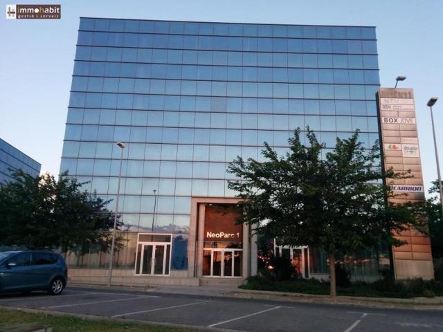 Oficina en alquiler en Lleida, Magraners photo 0