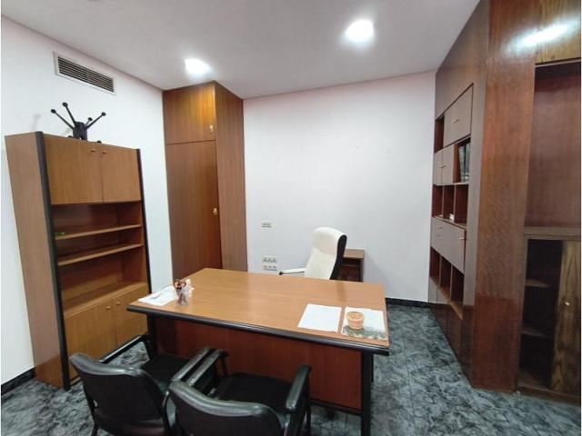 Local comercial en alquiler en Córdoba photo 0