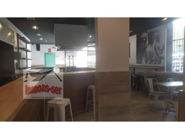 Local comercial en alquiler en Sant Adrià de Besòs photo 0