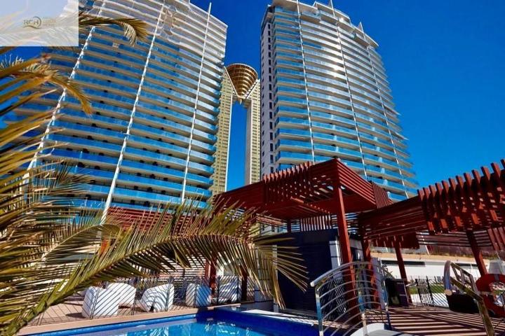 Piso en alquiler en Benidorm, Playa de Poniente photo 0