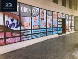 Local comercial en alquiler en Benidorm, Avenida L Aigüera photo 0