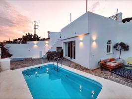 Adosada en alquiler en Fuengirola, Torreblanca del Sol photo 0