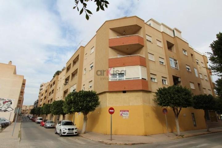 Local comercial en alquiler en El Ejido, Pabellon photo 0