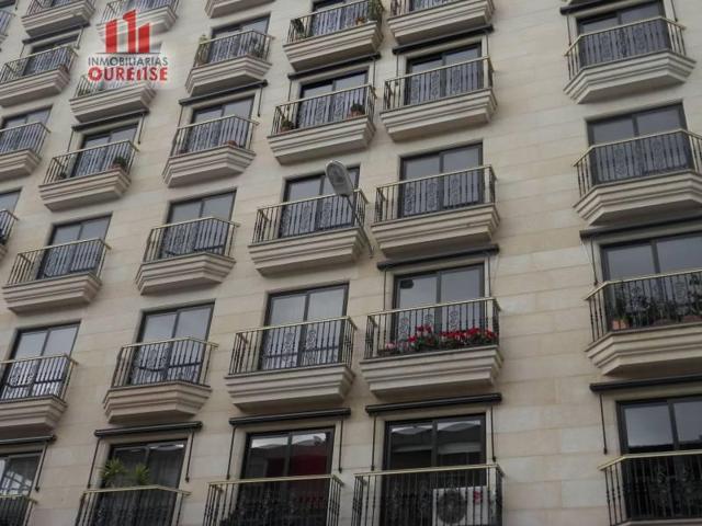 Local comercial en alquiler en Ourense, Couto photo 0