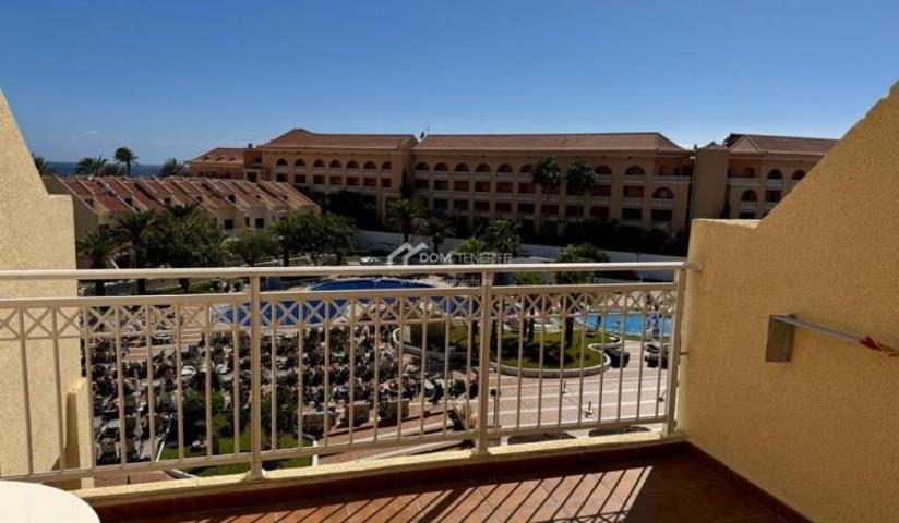 Piso en alquiler en Arona photo 0