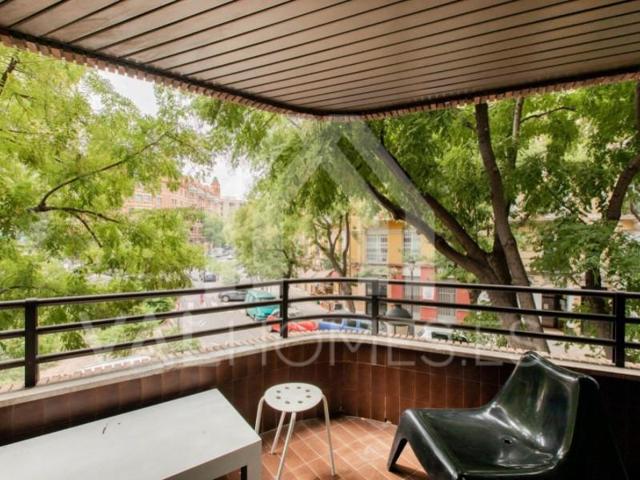 Piso en alquiler en Valencia photo 0