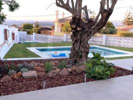 Chalet en alquiler en Alhaurín de la Torre photo 0