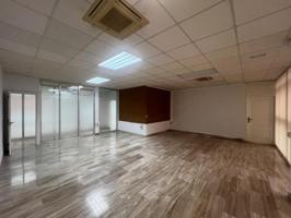 Oficina en alquiler en Elche, Poligono torrellano photo 0