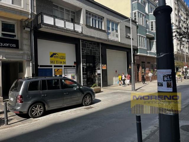Local comercial en alquiler en Sarria photo 0